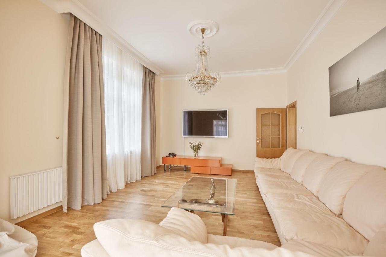 Villa Deluxe Apartments Karlovy Vary Ngoại thất bức ảnh